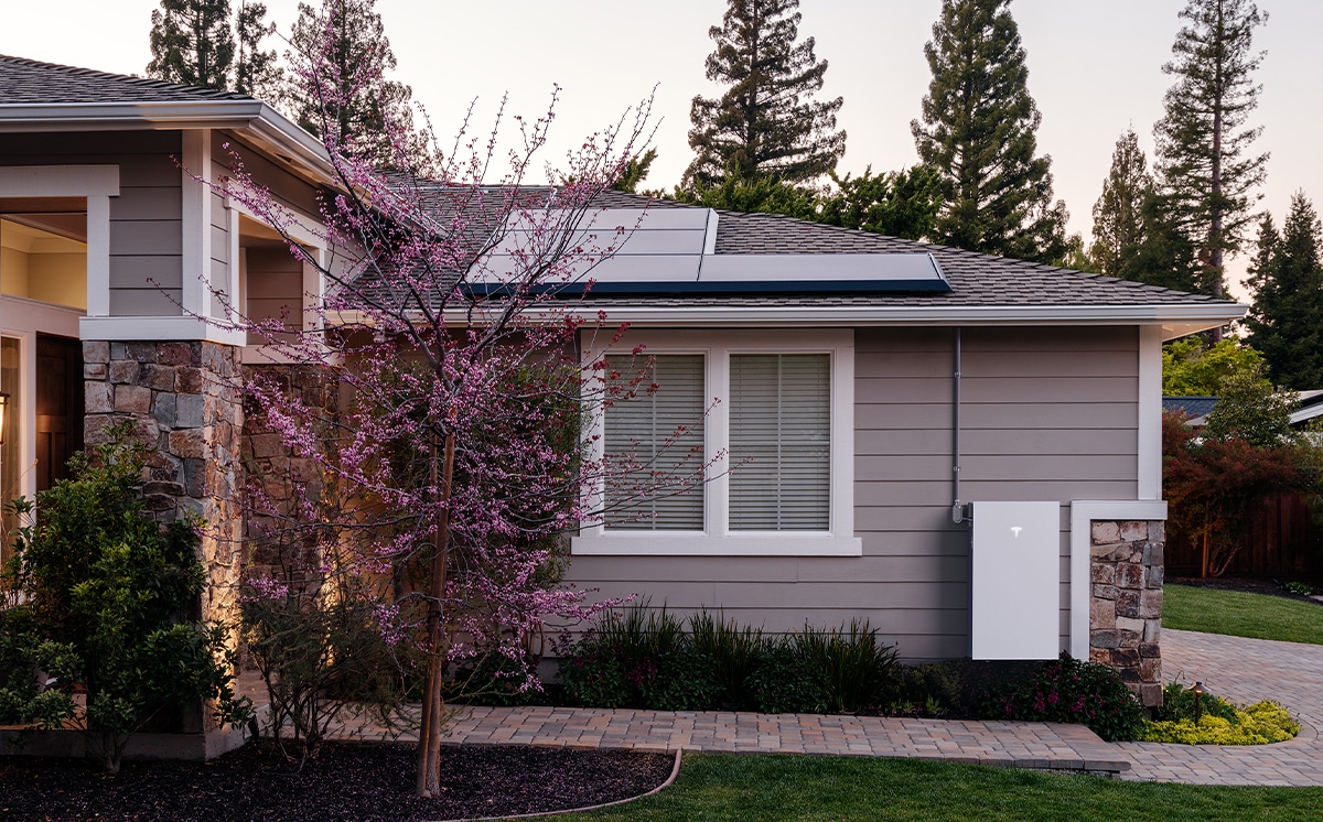 Solar installation in california,solar panels California,California solar company,California solar rebates