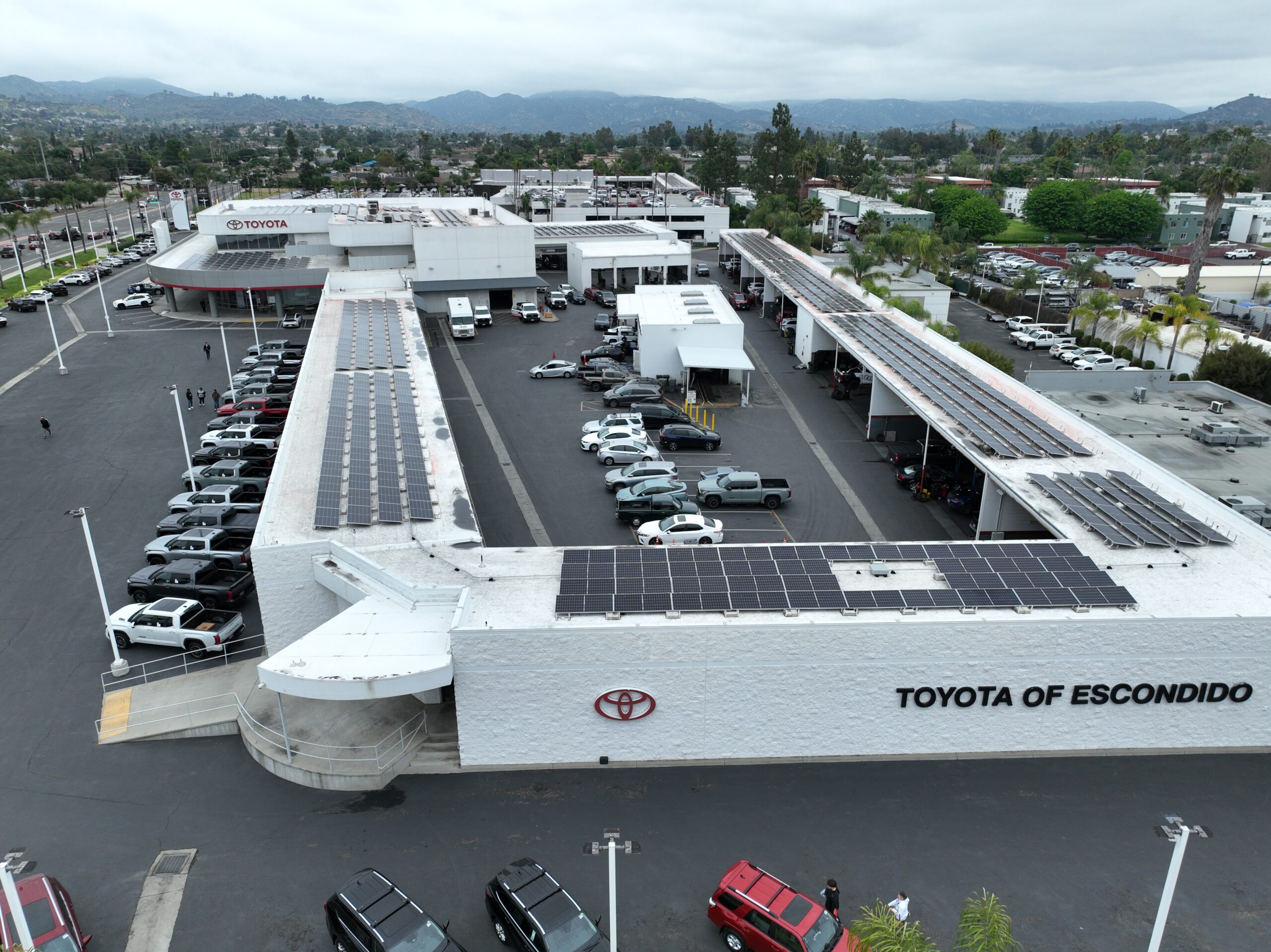 commercial solar installation,business solar panels,commercial solar power,solar for businesses,commercial solar energy systems